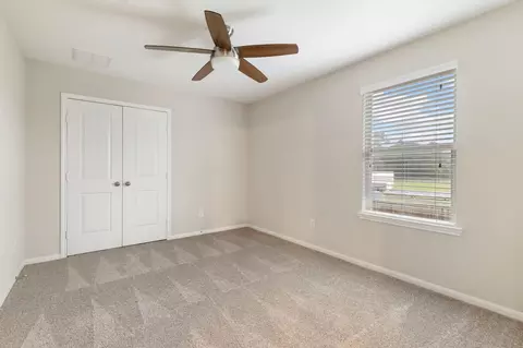 Bedroom - 7130 Edwanna Ln, Spring, TX 77389 photo 5 of 5