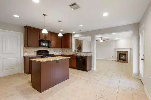 Kitchen - 7130 Edwanna Ln, Spring, TX 77389 photo 1 of 5