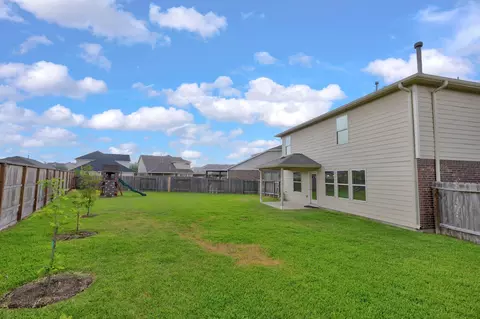 Exterior - 7130 Edwanna Ln, Spring, TX 77389 photo 3 of 5