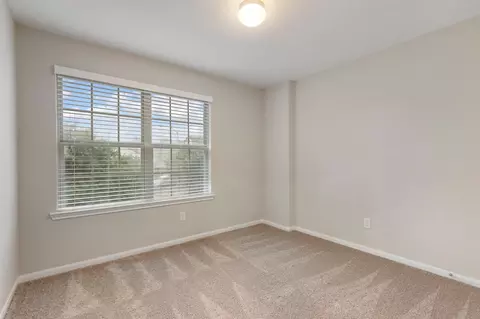 Bedroom - 7130 Edwanna Ln, Spring, TX 77389 photo 3 of 5
