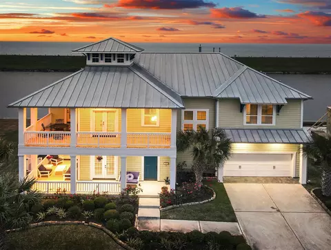 1110 Highborne Cay Ct, Texas City, TX 77590