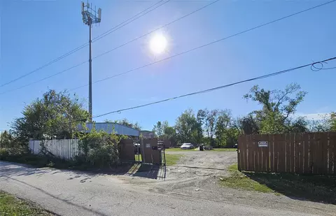 7826 Attwater St, Houston, TX 77028