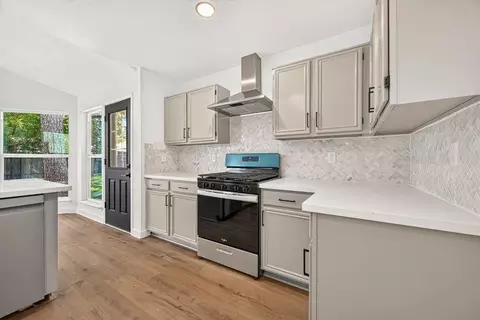 Kitchen - 2231 Rolling Glen Dr, Spring, TX 77373 photo 2 of 4
