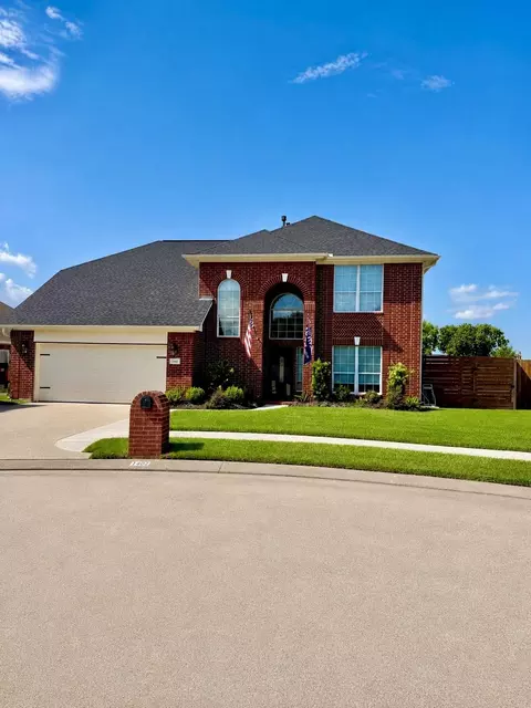 105 Kevin Ct, La Porte, TX 77571