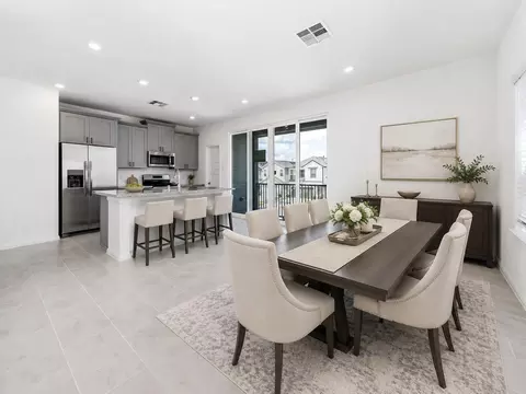 Dining - 14970 Eagle Feather Dr, Houston, TX 77090 photo 1 of 1