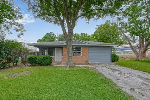 3406 Saint Benedict St, Houston, TX 77021