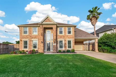 1901 Navajo Dr, Deer Park, TX 77536