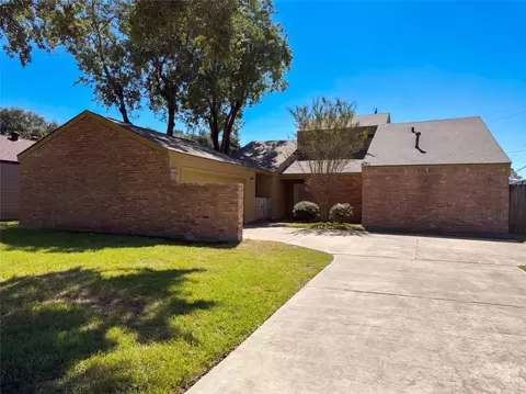 2307 Canyon Meadows Dr, Missouri City, TX 77489