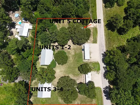 253 Old Groveton Rd S, Onalaska, TX 77360