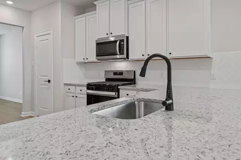 Kitchen - 1119 Campside Dr, Beasley, TX 77417 photo 2 of 2