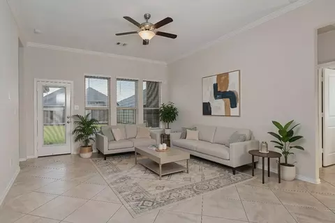 Living - 3521 Brian Vly, Spring, TX 77386 photo 3 of 4