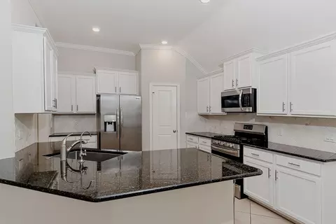 Kitchen - 3521 Brian Vly, Spring, TX 77386 photo 3 of 4