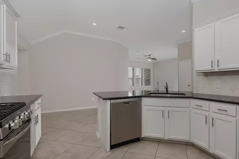Kitchen - 3521 Brian Vly, Spring, TX 77386 photo 4 of 4