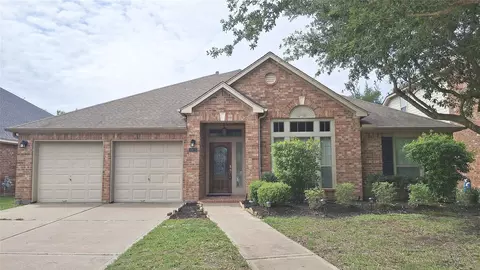 10615 Cortland Ridge Ln, Cypress, TX 77433