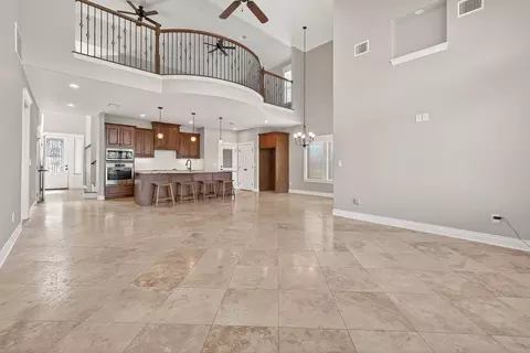 912 Roberts St, East Bernard, TX 77435