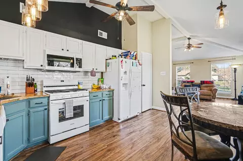 10011 Sand Pass Ln, Houston, TX 77064