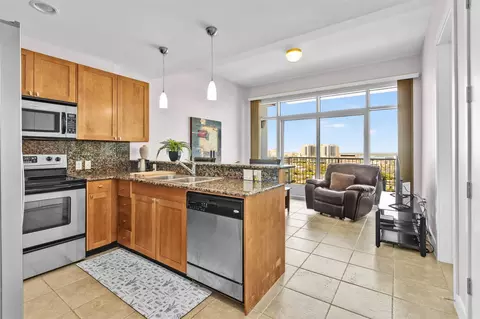 500 Seawall Blvd #1105, Galveston, TX 77550
