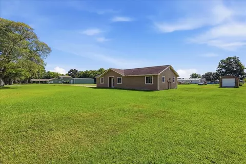 14183 Craigen Rd, Beaumont, TX 77705