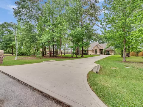 Exterior - 18005 Cindy Ln, Conroe, TX 77302 photo 5 of 5