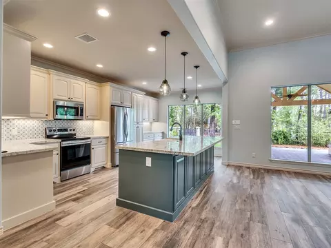 Kitchen - 18005 Cindy Ln, Conroe, TX 77302 photo 2 of 7
