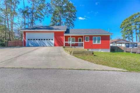 500 Moose Dr, Onalaska, TX 77360 photo 1