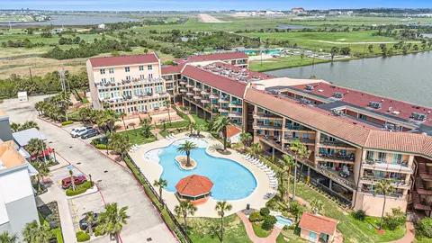 9520 Seawall Blvd #214, Galveston, TX 77554
