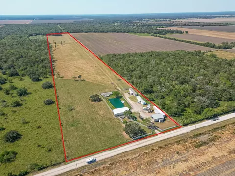 View/Area - 16631 Baker Cr 522 Rd, Guy, TX 77444 photo 5 of 17