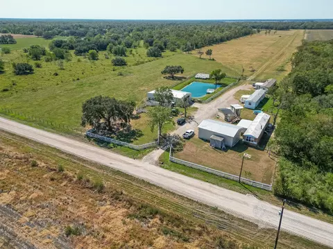 View/Area - 16631 Baker Cr 522 Rd, Guy, TX 77444 photo 2 of 17