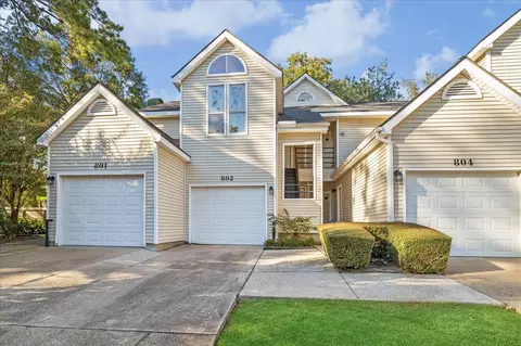 3317 Golden Trails Dr #802, Kingwood, TX 77345