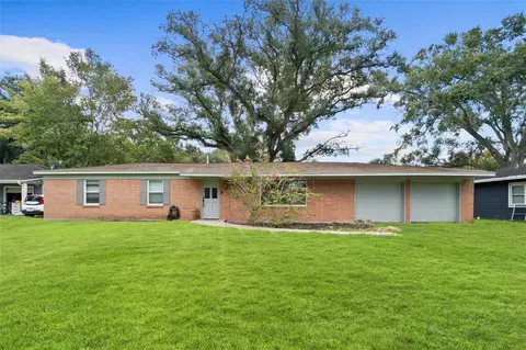 12317 23rd St, Santa Fe, TX 77510