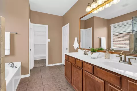 Entry Way - 3307 Legends Mist Dr, Spring, TX 77386 photo 2 of 3