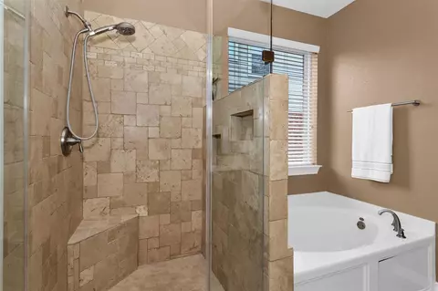 Bath - 3307 Legends Mist Dr, Spring, TX 77386 photo 2 of 3