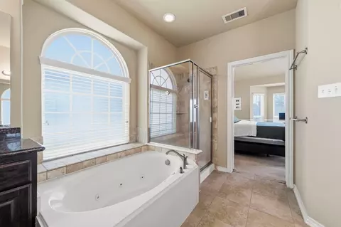 Bath - 30414 Deleon Fields Dr, Spring, TX 77386 photo 4 of 5