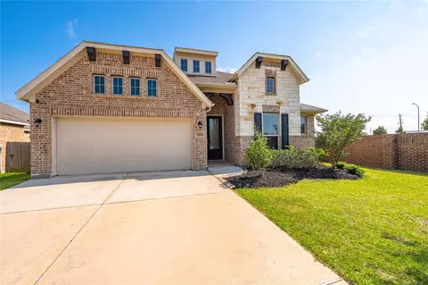 7802 Bellwick Ct, Pasadena, TX 77505