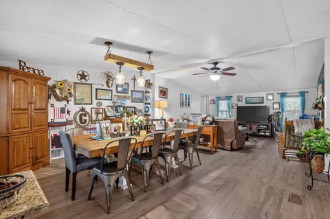 Dining - 63 Wood Hbr, Trinity, TX 75862 photo 3 of 4