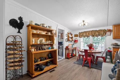 Dining - 63 Wood Hbr, Trinity, TX 75862 photo 1 of 4