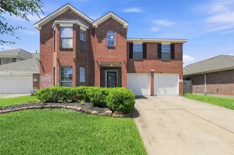 7110 Favian Ct, Houston, TX 77083