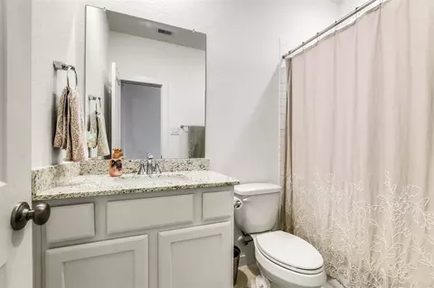 Bath - 247 Sky Top Dr, Montgomery, TX 77316 photo 3 of 4