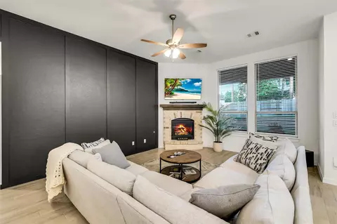 Living - 247 Sky Top Dr, Montgomery, TX 77316 photo 2 of 3