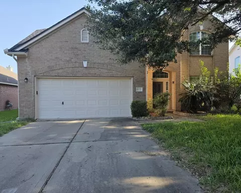 9005 Sundown Dr, Pearland, TX 77584