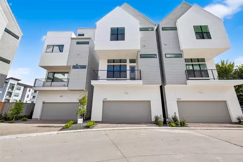 2855 Decker Pl, Houston, TX 77003