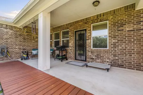 Exterior - 1122 Windsor Chase Ln, Spring, TX 77373 photo 14 of 15