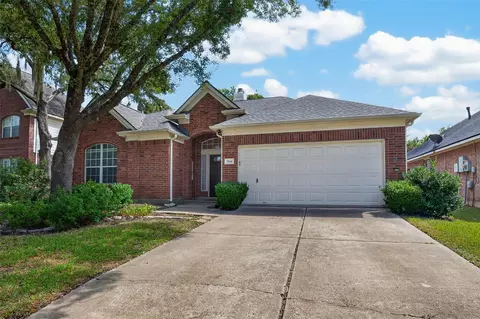 7514 Broken Oak Ln, Sugar Land, TX 77479