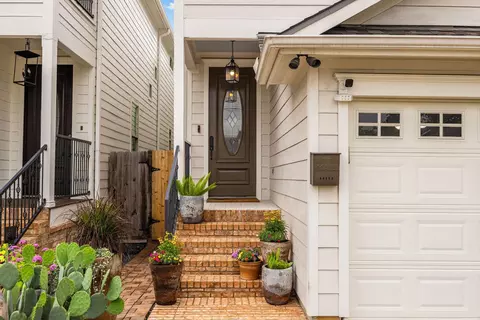 1307 Nashua St #B, Houston, TX 77008