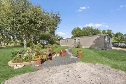 915 Airline Pl #C713B, Rosharon, TX 77583
