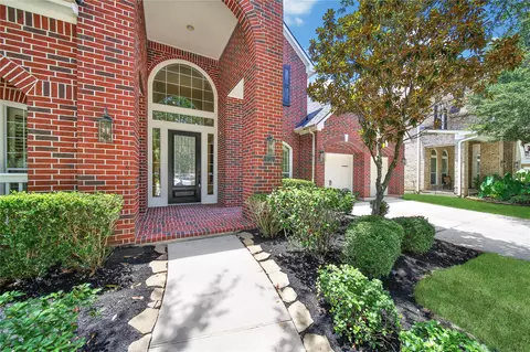 1730 Harmony Ave, Sugar Land, TX 77479