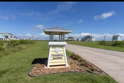26011 Bay Breeze Dr, Galveston, TX 77554
