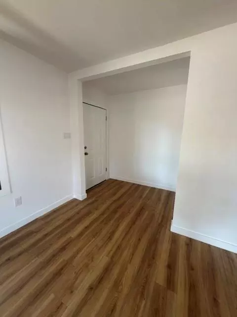 1028 Sealy St, Galveston, TX 77550