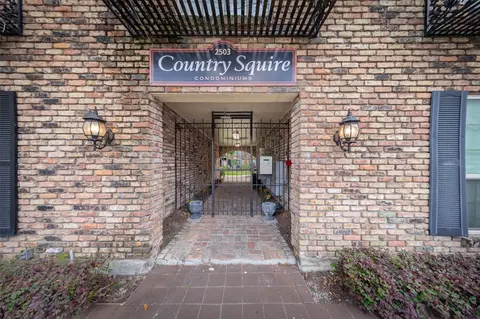 2503 Mccue Rd #2, Houston, TX 77056