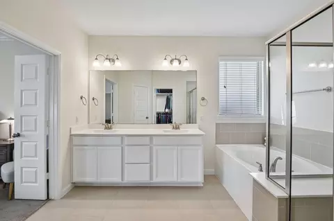 Entry Way - 3827 Robinson Bend Dr, Spring, TX 77386 photo 4 of 5